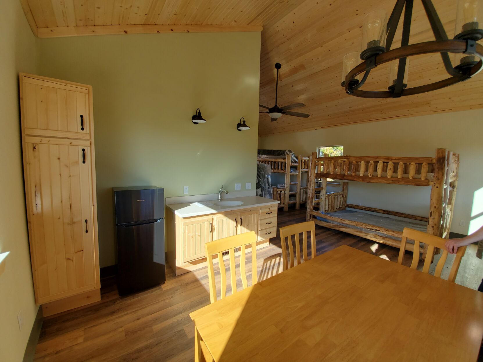 cabins 3.jpg